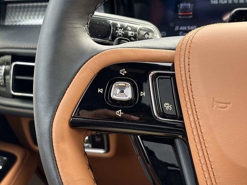 New 2026 Lincoln Aviator Black Label w/ Dynamic Handling Package AWD/4WD image 26