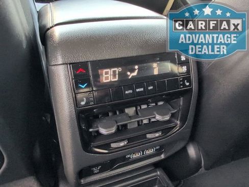 Used 2023 Jeep Grand Cherokee L Limited image 6