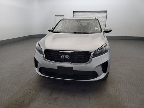 Used 2019 Kia Sorento AWD V6 image 15