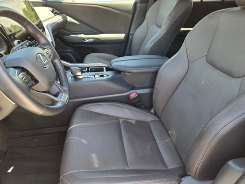 Used 2025 Lexus TX 350 AWD w/ Technology Package image 10