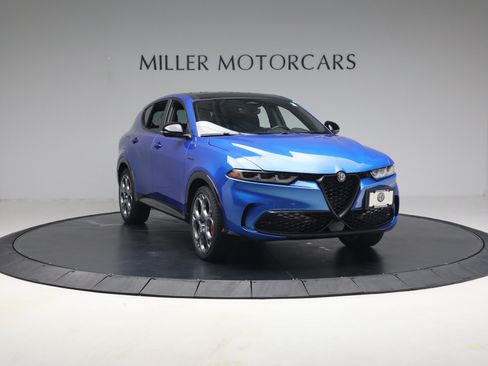 Used 2024 Alfa Romeo Tonale Veloce AWD/4WD image 11