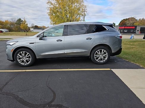 Used 2023 Buick Enclave Premium w/ Experience Buick Package image 6