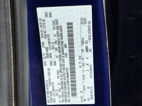 Used 2015 Ford Escape Titanium FWD image 10