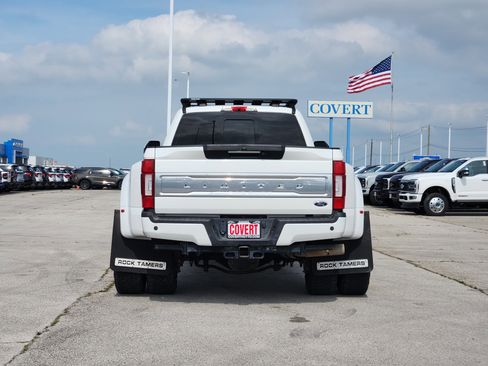 Used 2022 Ford F450 Limited w/ FX4 Off-Road Package AWD/4WD image 6