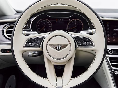Used 2022 Bentley Flying Spur W12 AWD/4WD image 61