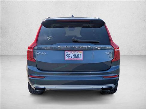 Used 2020 Volvo XC90 T5 Momentum image 7