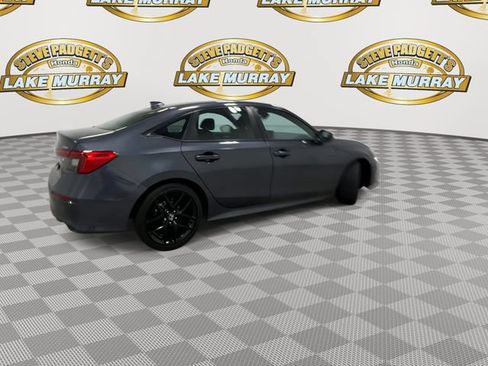 Used 2024 Honda Civic Sport image 3