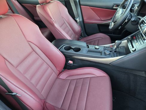 Used 2018 Lexus IS 300 F-Sport Package image 16