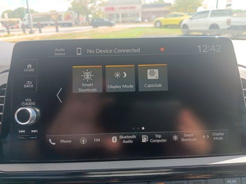 Used 2025 Honda Odyssey Sport-L image 23