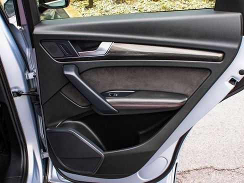 Used 2022 Audi SQ5 Premium Plus w/ Premium Plus Package image 12