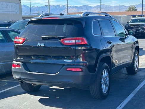 Used 2014 Jeep Cherokee Latitude w/ Cold Weather Group image 7