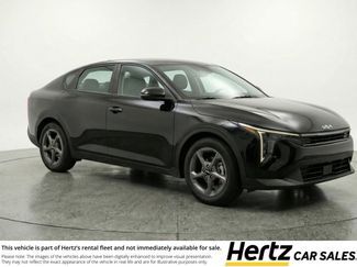 Used 2025 Kia K4 FWD video 1
