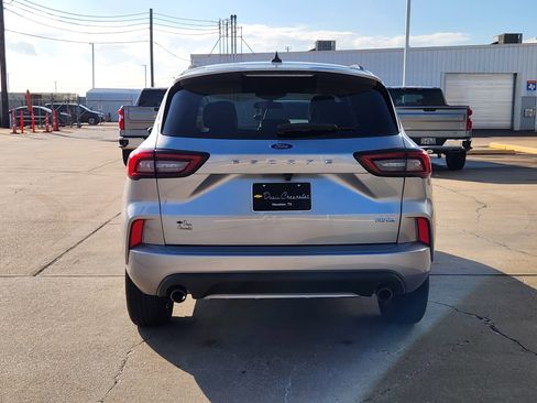 Used 2023 Ford Escape ST-Line image 7