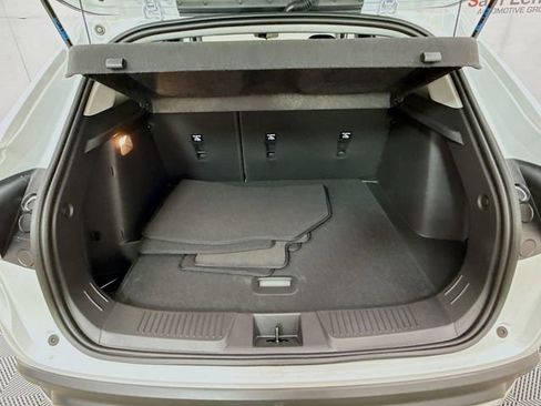 New 2026 Chevrolet Trax LT w/ Driver Confidence Package image 26