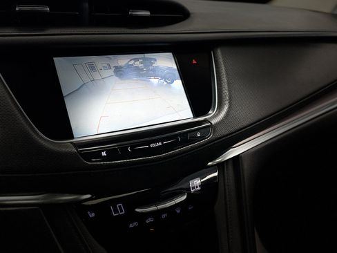 Used 2019 Cadillac XT5 Luxury AWD/4WD image 22