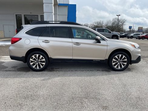 Used 2016 Subaru Outback 2.5i Limited image 6