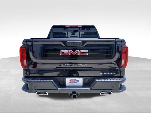Certified 2025 GMC Sierra 1500 Denali w/ Denali Reserve Package AWD/4WD image 4