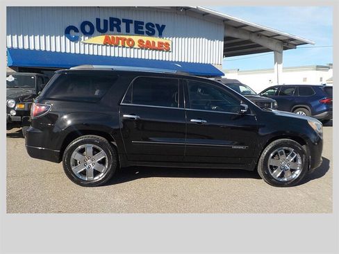 Used 2016 GMC Acadia Denali image 11