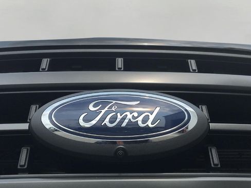 Used 2023 Ford F150 Lariat w/ Equipment Group 502A High AWD/4WD image 22
