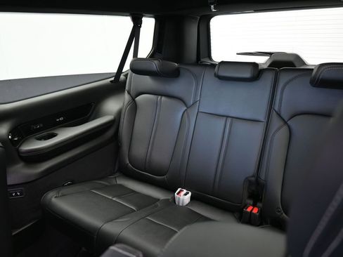 New 2026 Jeep Grand Wagoneer L Summit AWD/4WD image 36