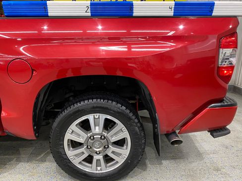 Used 2015 Toyota Tundra Platinum image 9