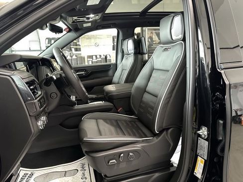 New 2026 GMC Yukon AT4 Ultimate w/ LPO, Floor Liner Package image 20