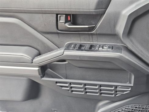 New 2025 Toyota Tacoma SR5 w/ Blackout Package (GST) image 18