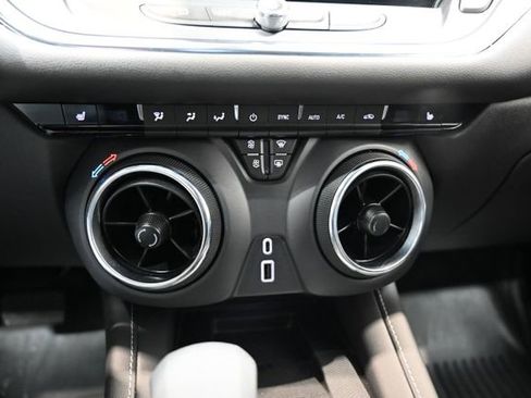 Used 2023 Chevrolet Blazer LT w/ Convenience Package image 17