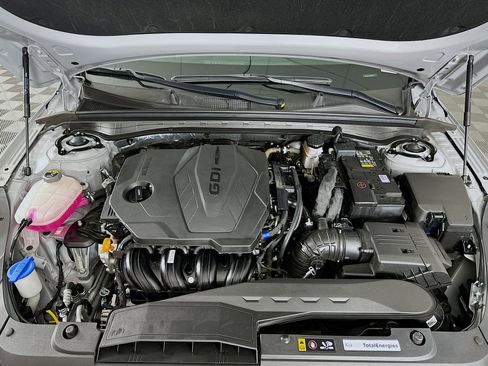 Used 2025 Kia K5 GT-Line w/ GT-Line Premium Package image 33