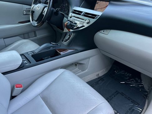 Used 2012 Lexus RX 350 FWD w/ Premium Pkg image 34