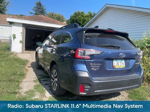 Used 2021 Subaru Outback Premium image 4