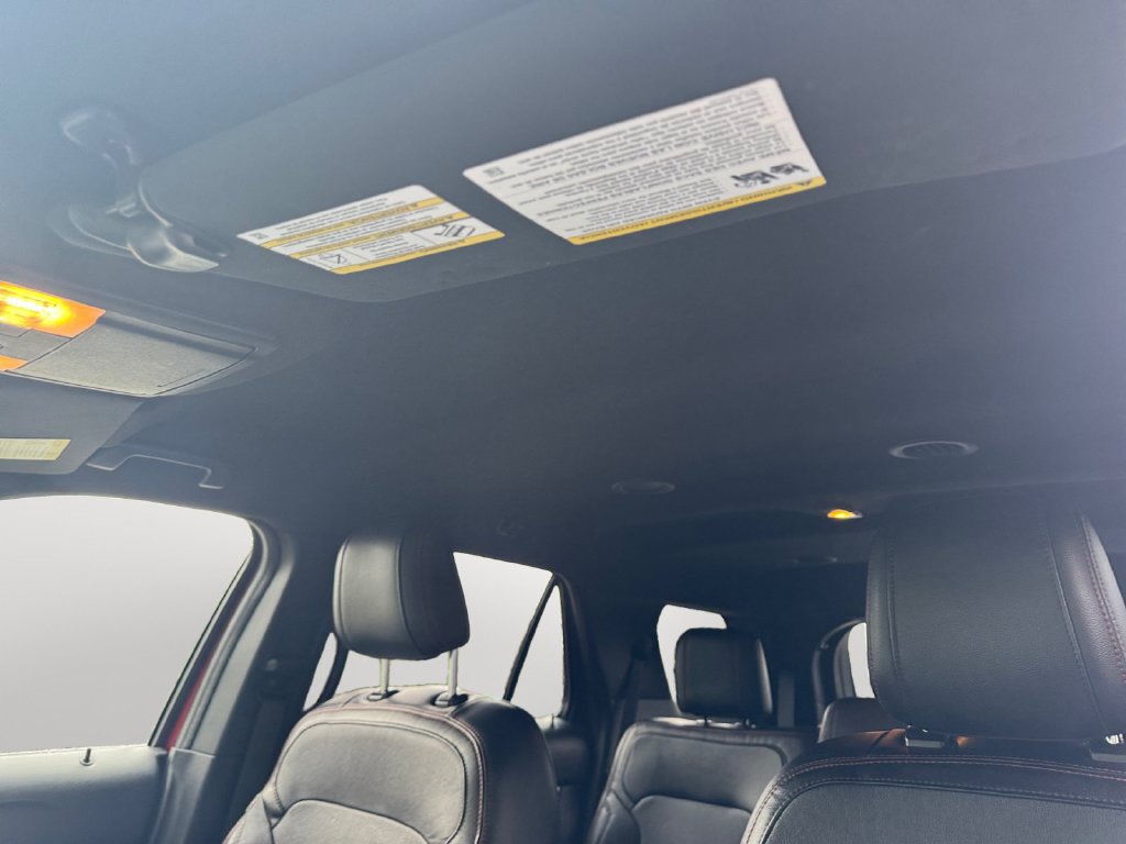 Used 2018 Ford Explorer Sport AWD/4WD image 12