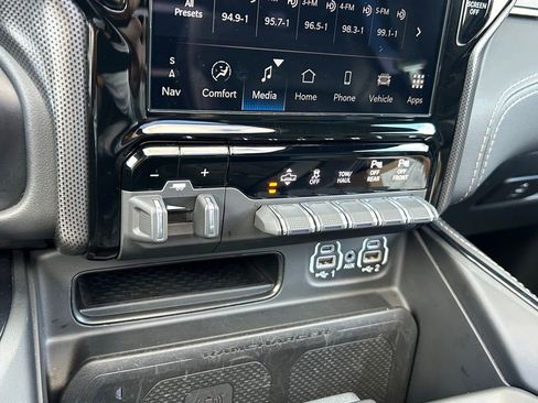 Used 2024 RAM 1500 Limited image 59