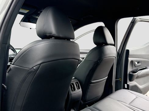 Certified 2025 Hyundai Santa Cruz XRT image 6