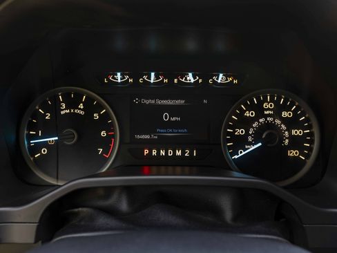 Used 2015 Ford F150 XLT w/ Equipment Group 302A Luxury image 23