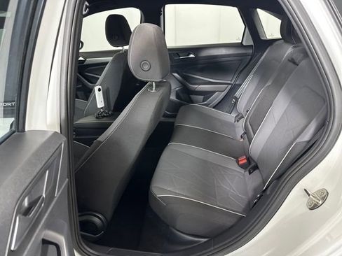 Used 2025 Volkswagen Jetta Sport image 25