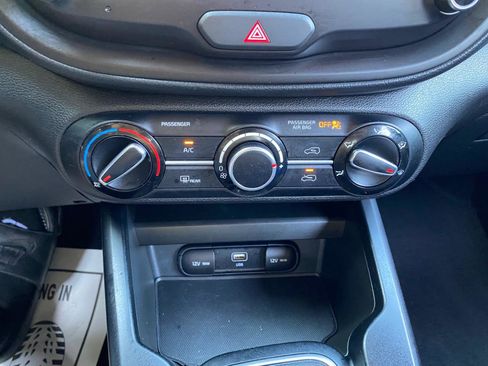 Used 2023 Kia Soul LX FWD image 65
