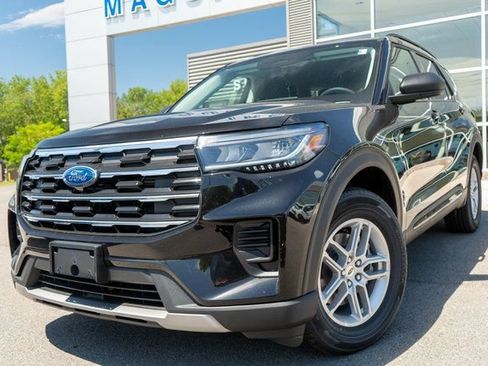 New 2026 Ford Explorer Active AWD/4WD image 1