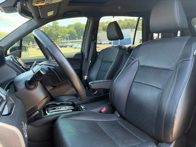 Used 2019 Honda Passport Elite image 19