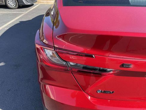 Used 2025 Toyota Camry LE image 19