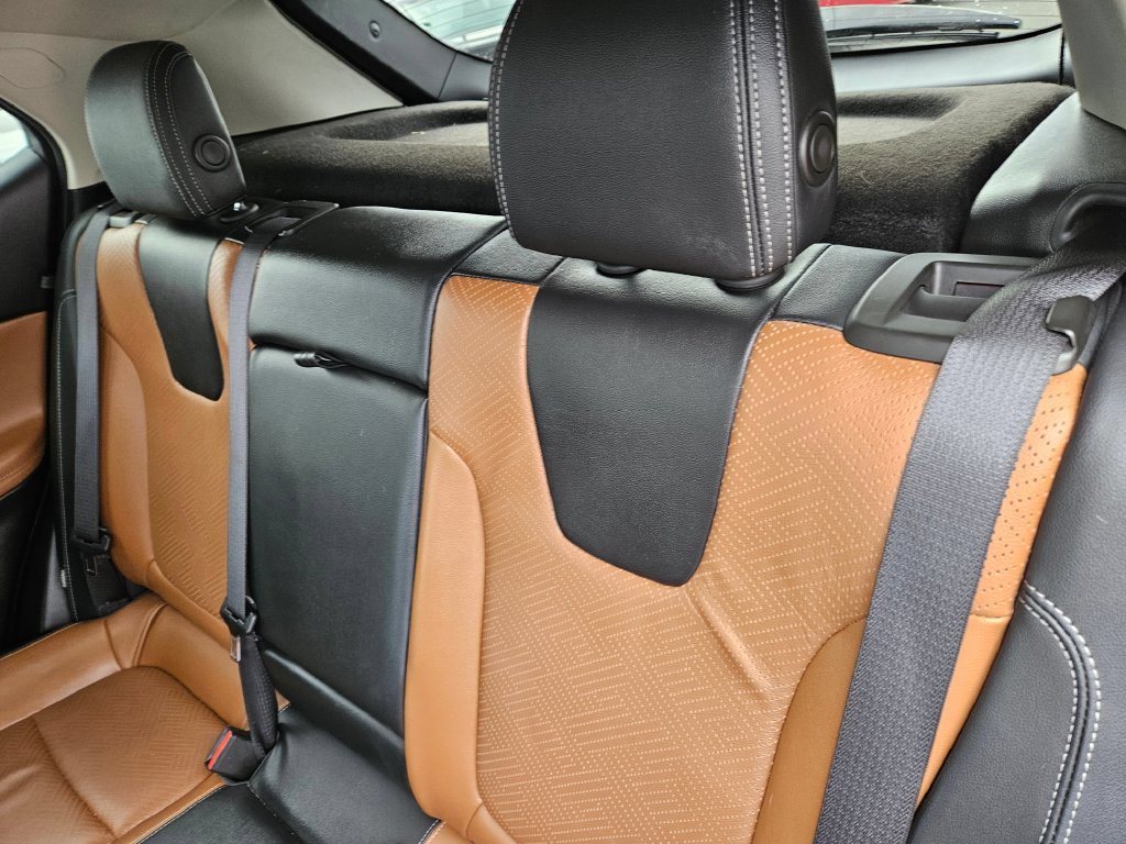 Used 2021 Buick Encore GX Essence AWD/4WD image 14