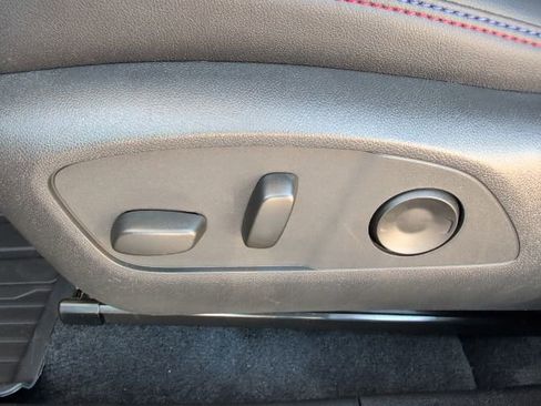 New 2026 Chevrolet Equinox EV RS image 14