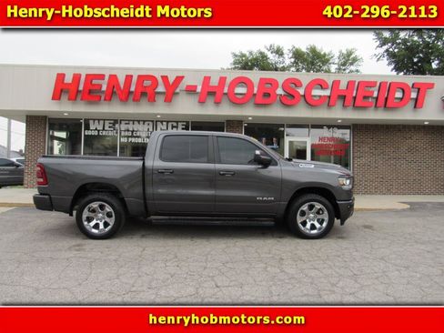 Used 2019 RAM 1500 Big Horn AWD/4WD image 1