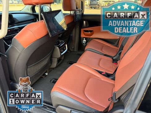 Used 2024 Kia Carnival SX Prestige FWD image 9