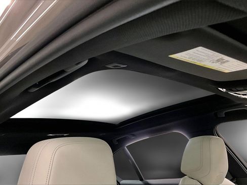 Used 2025 BMW i5 xDrive40 w/ Premium Package image 25