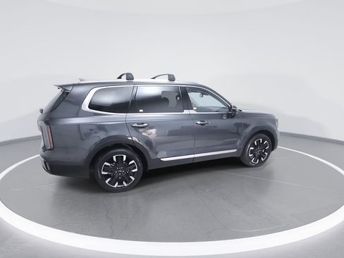 Used 2024 Kia Telluride SX w/ Towing Package image 7