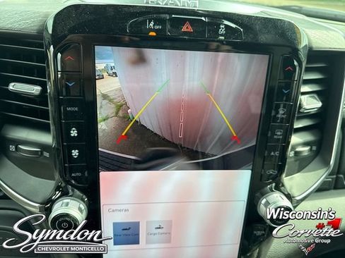 New 2025 RAM 2500 Laramie AWD/4WD image 10
