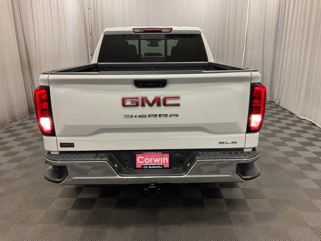 Used 2024 GMC Sierra 1500 SLE w/ Preferred Package AWD/4WD image 5