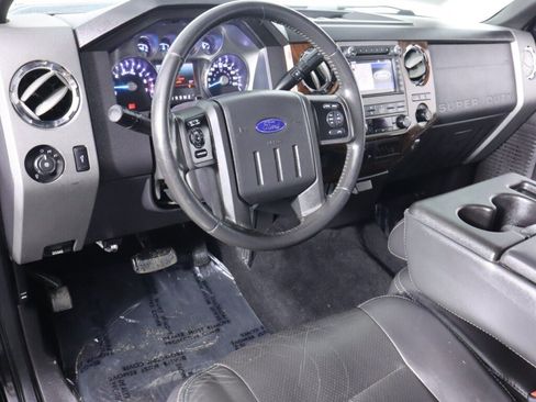 Used 2011 Ford F250 Lariat w/ Lariat Ultimate Pkg AWD/4WD image 9