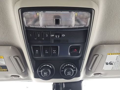 Certified 2023 Toyota 4Runner TRD Off-Road Premium image 28